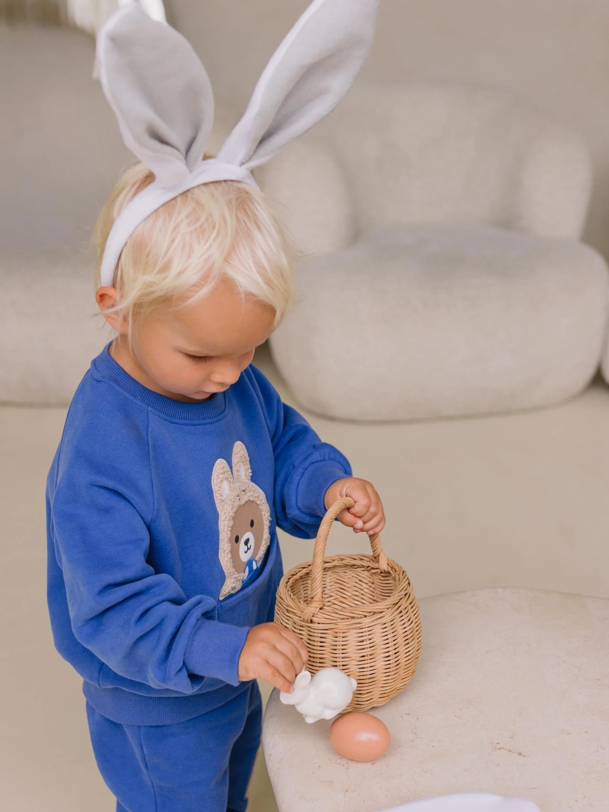 Hux Easter Hunt Sweatshirt - Image 5