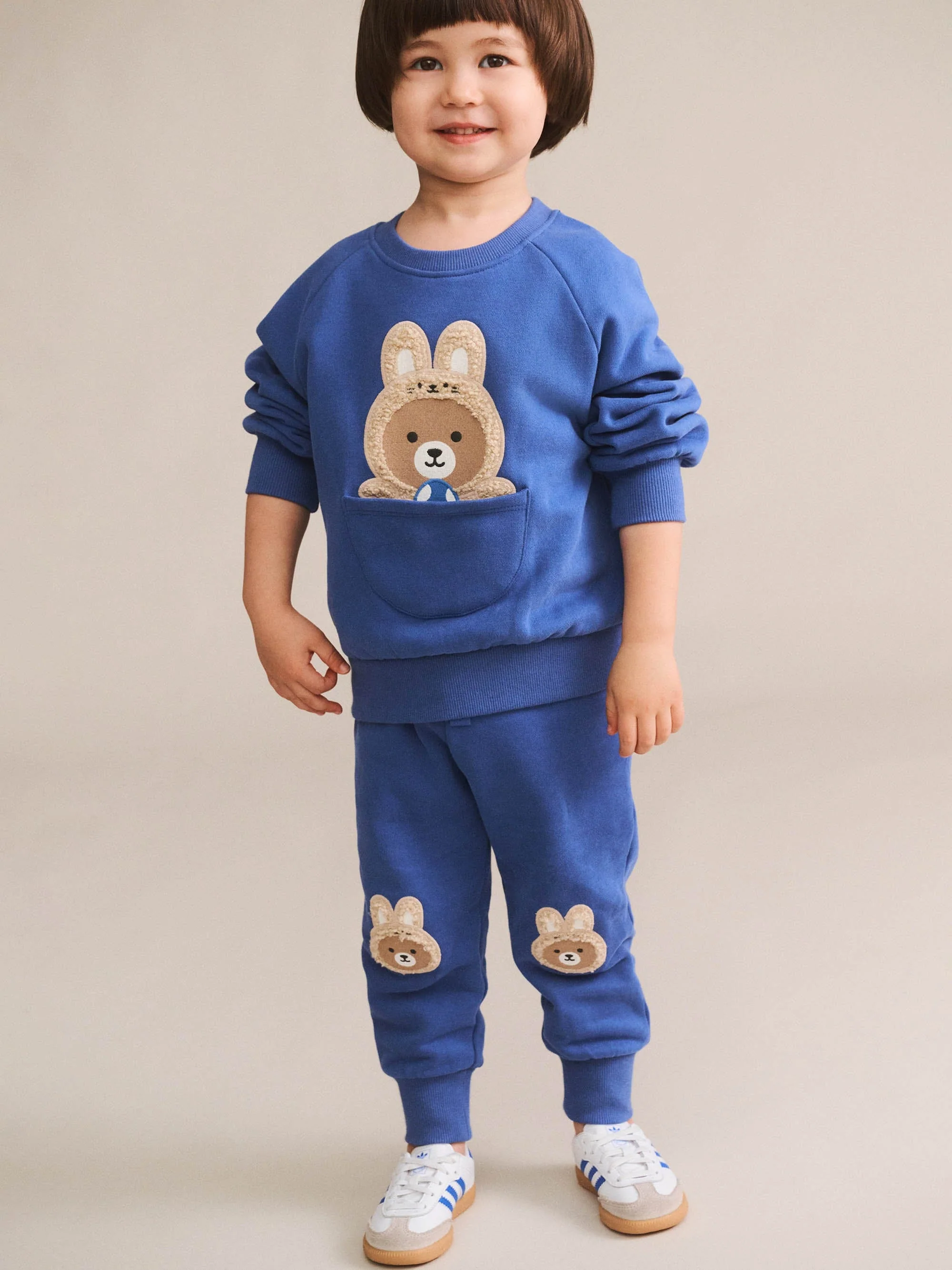 Hux Easter Hunt Sweatshirt - Image 6