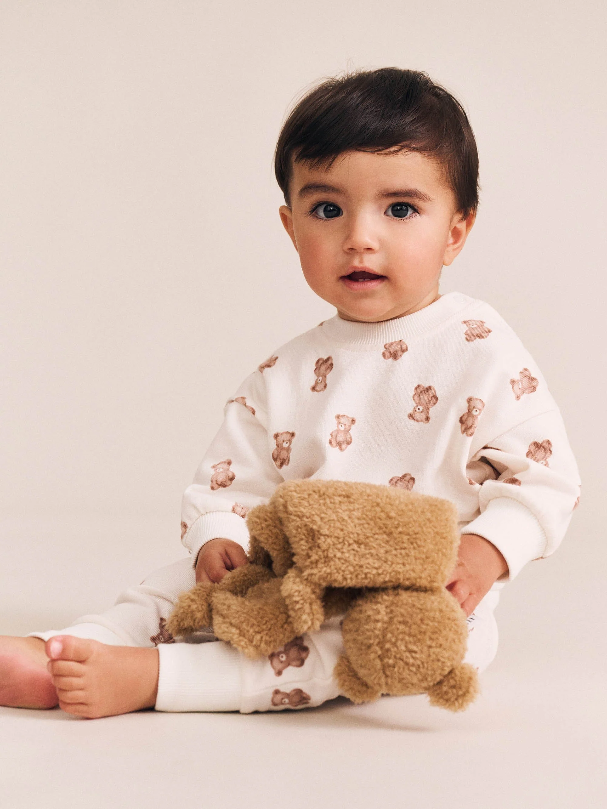 My First Hux 2Pc Newborn Sweatpant Set - Image 5